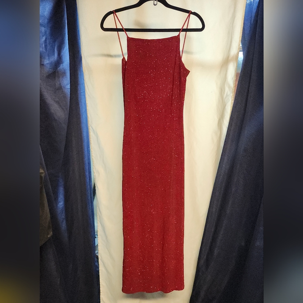 Elegant Red Shoulder Sheath Dress for Prom